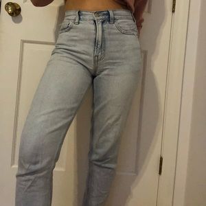 American Eagle Mom Jeans
